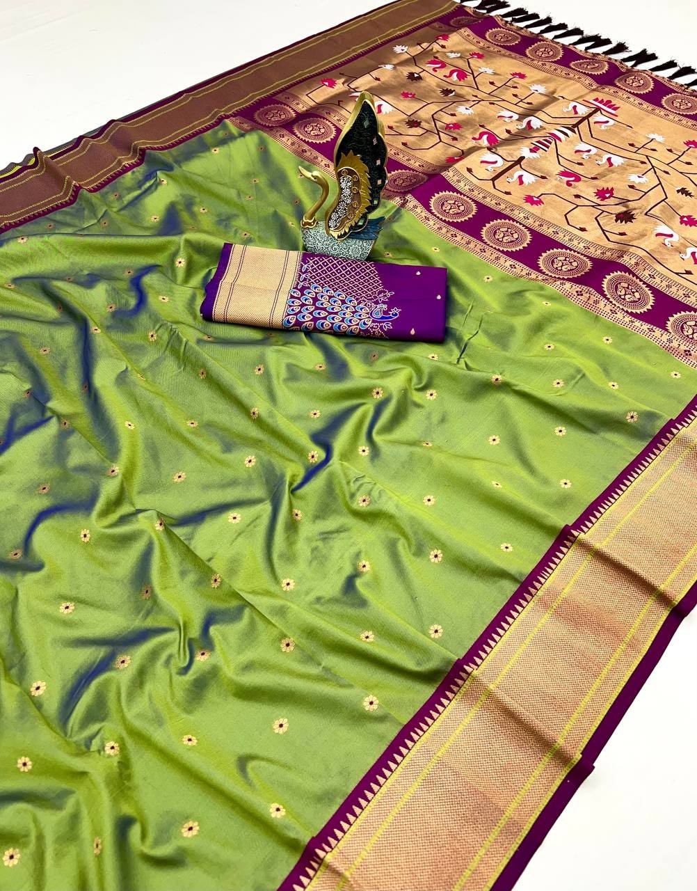 Pure Paithani Silk Saree With Rich Pallu & Peacock Design Maharashtrian Bridal
