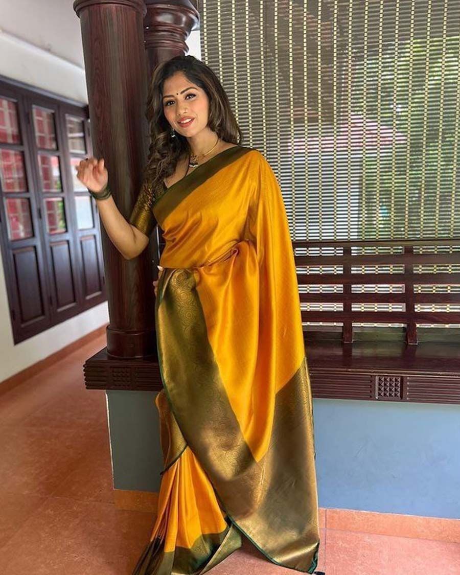 Designer Sari Soft Lichi Silk Jari Bridal Saree Blouse South Indian Party Wear