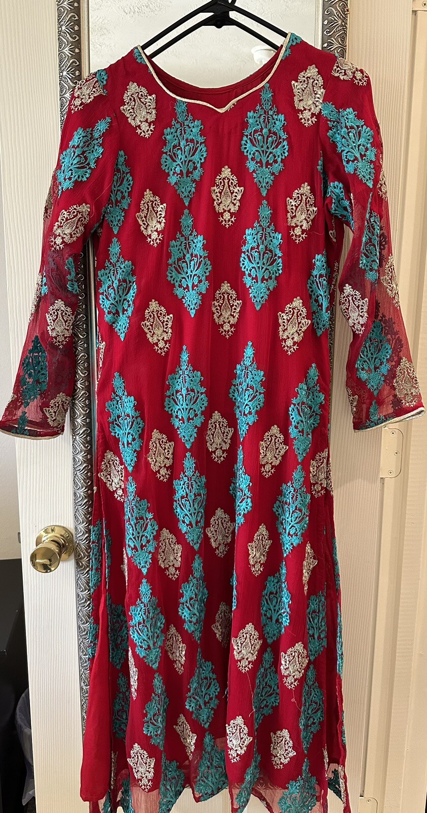 3 Pc – women pakistani shalwar kameez – Semi Formal – Red Green Golden