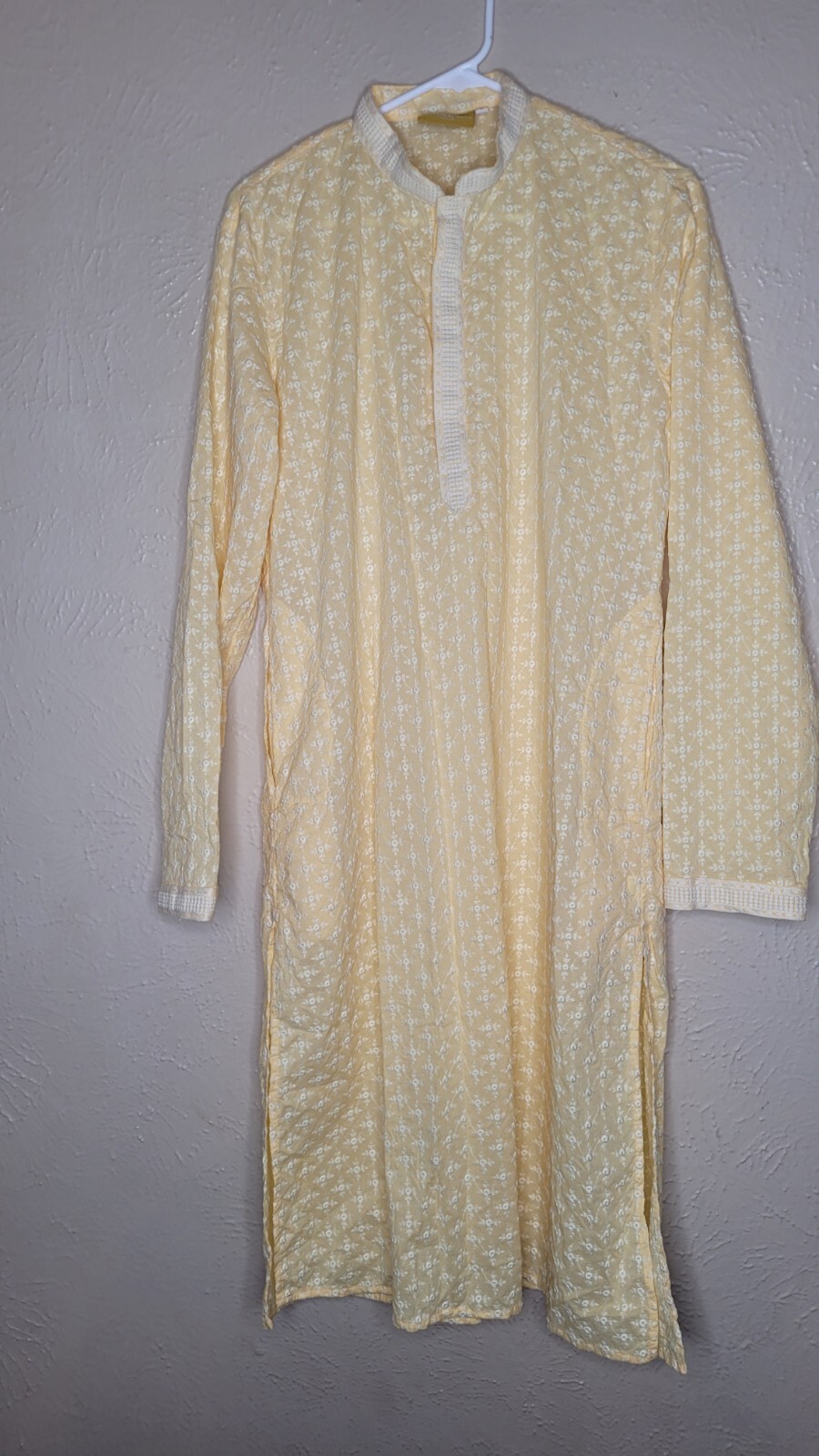 Mohanlal Sons Mens Tunic Georgette Kurta Yellow Eyelet Embroidered Large 40
