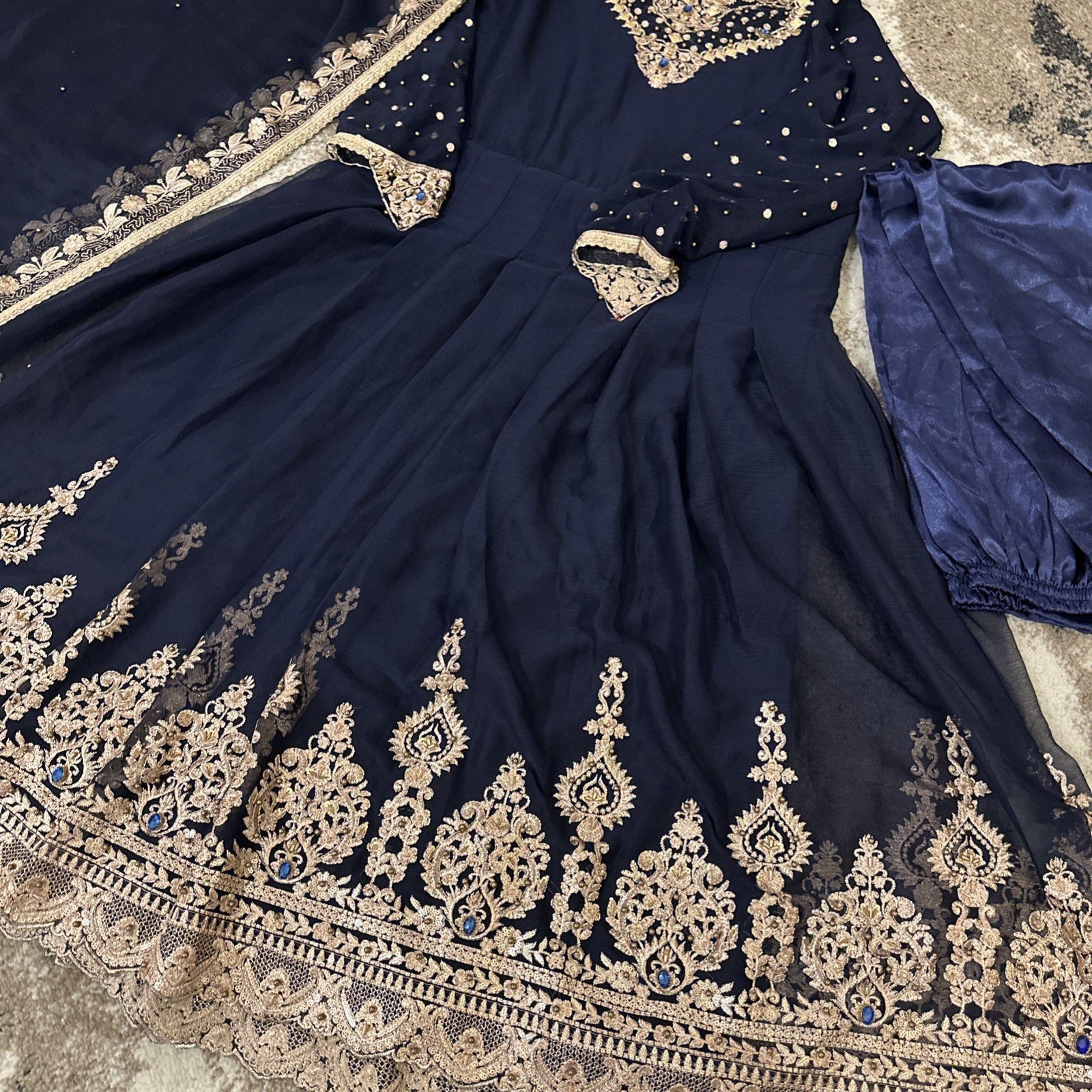 Pakistani Indian anarkali Embroidered Chiffon Long Duppatta Bust 42