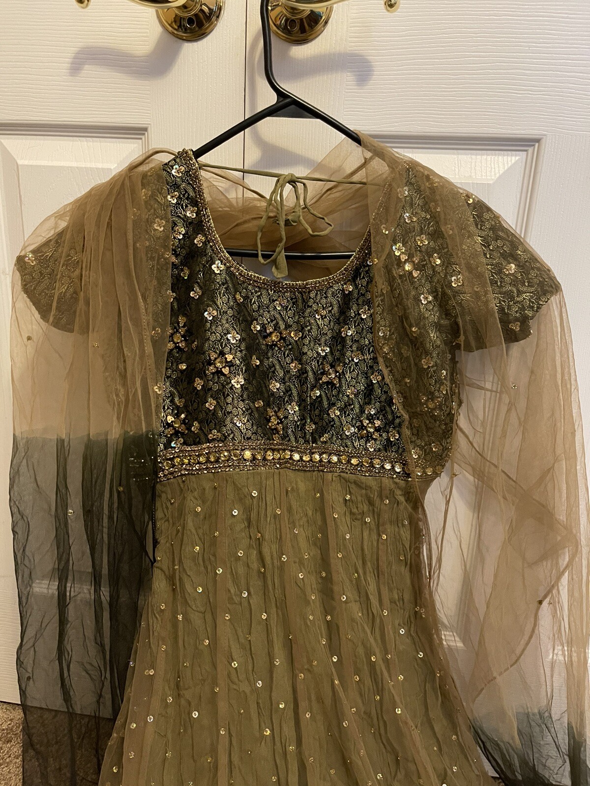 indian/pakistani anarkali Chiffon/Net embellished 3 piece dress