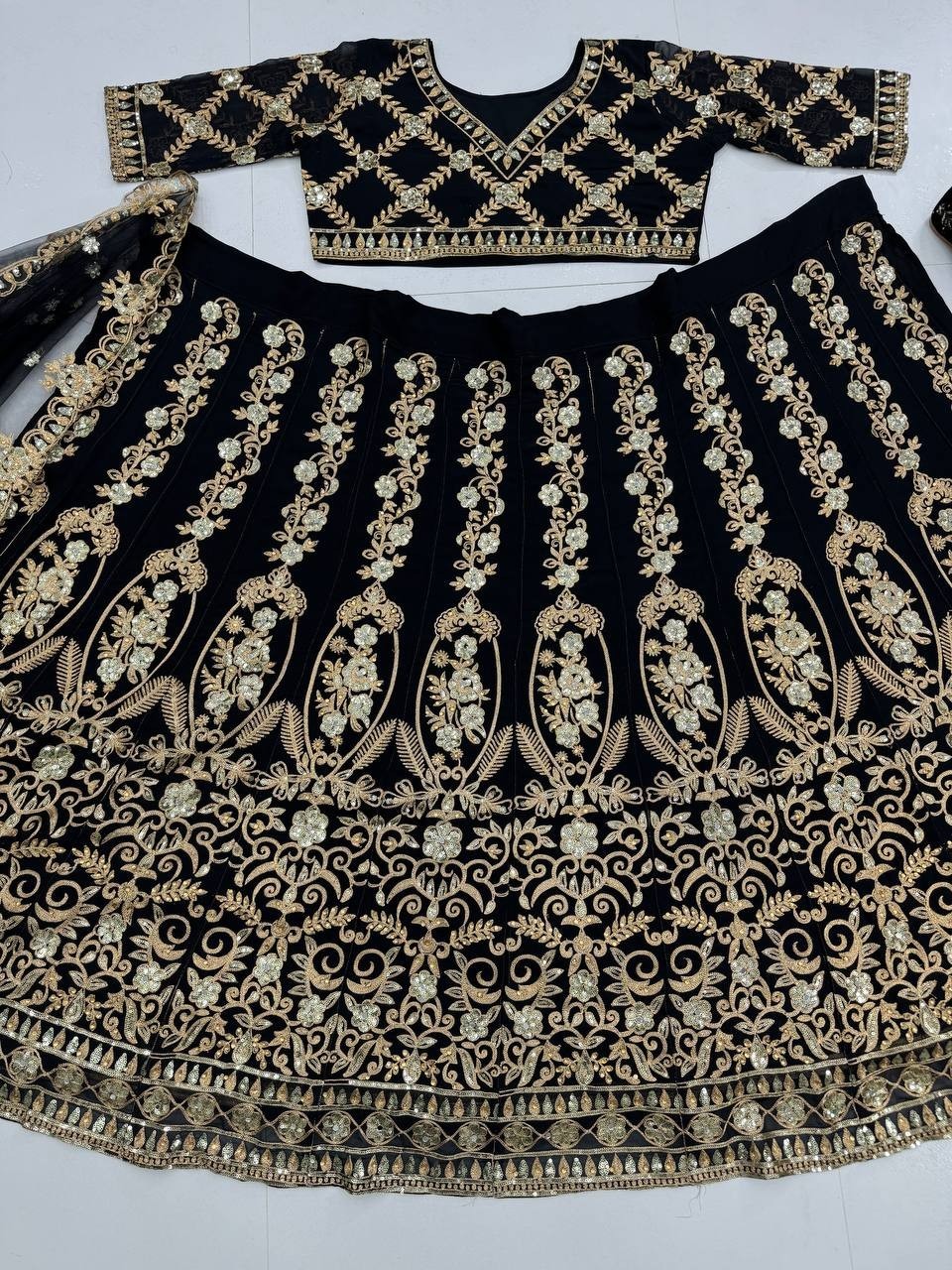 Presenting Heavy Georgette Lehenga Choli With Black Dupatta For Women Festival