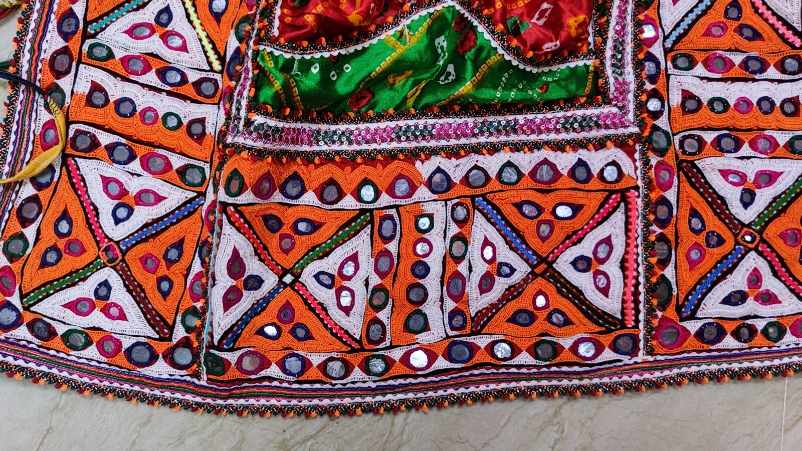 Stunning Banjara Tribal Kuchi Hand Embroidery Indian Traditional Back Less Choli