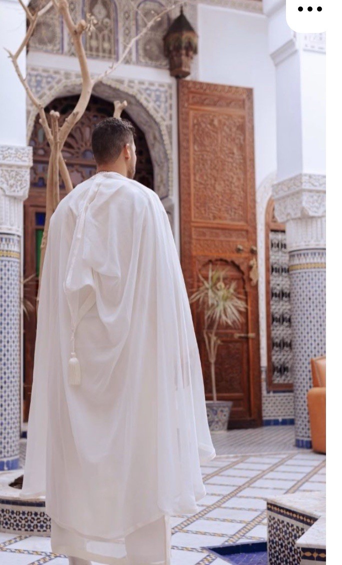 A traditional Moroccan Men ClothesSelham (also known as a burnous)one Size NWOT