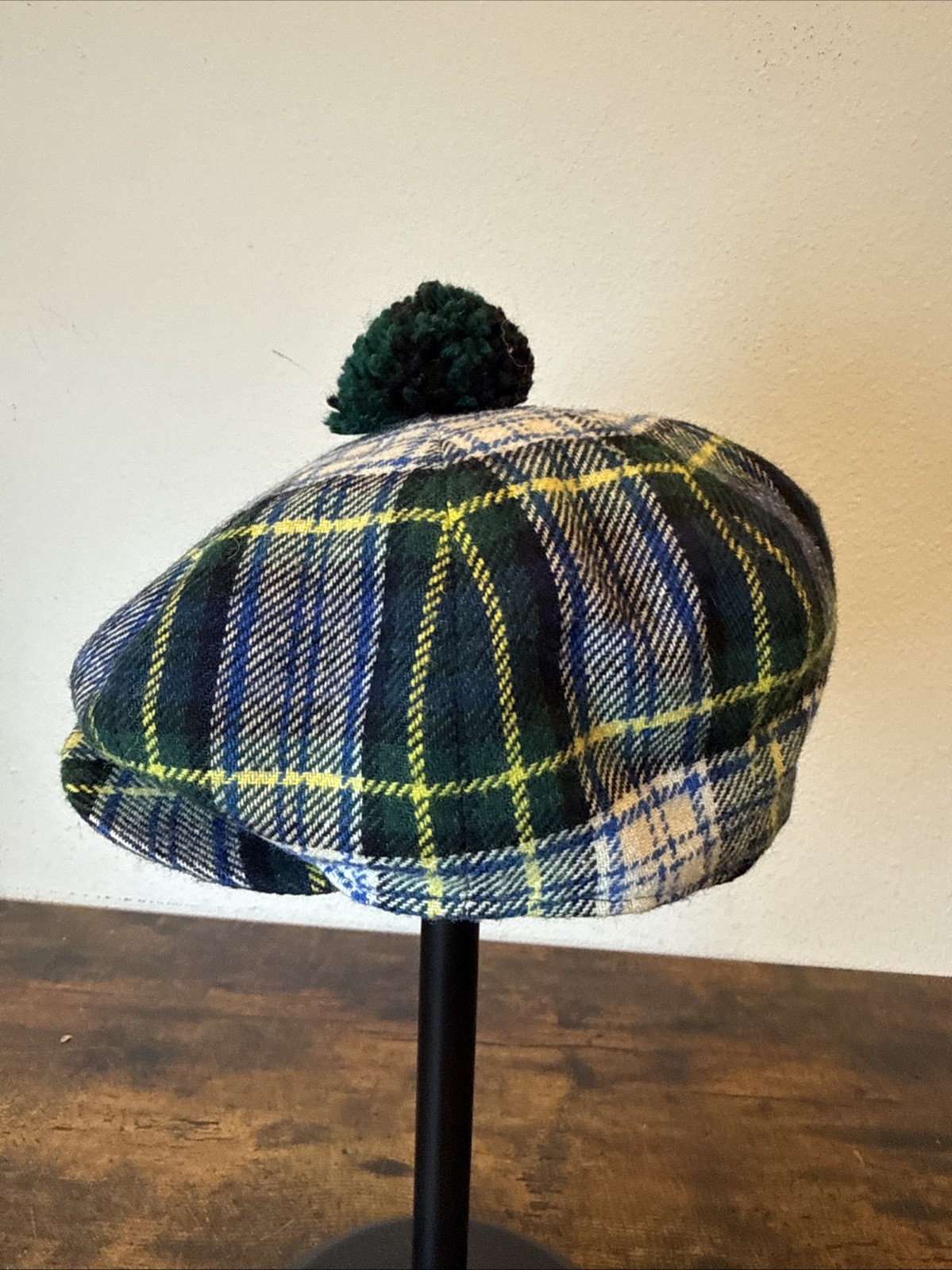 Scottish Acrylic/Wool Tam o’Shanter Royal Stewart Tartan Scotland Cap Hat