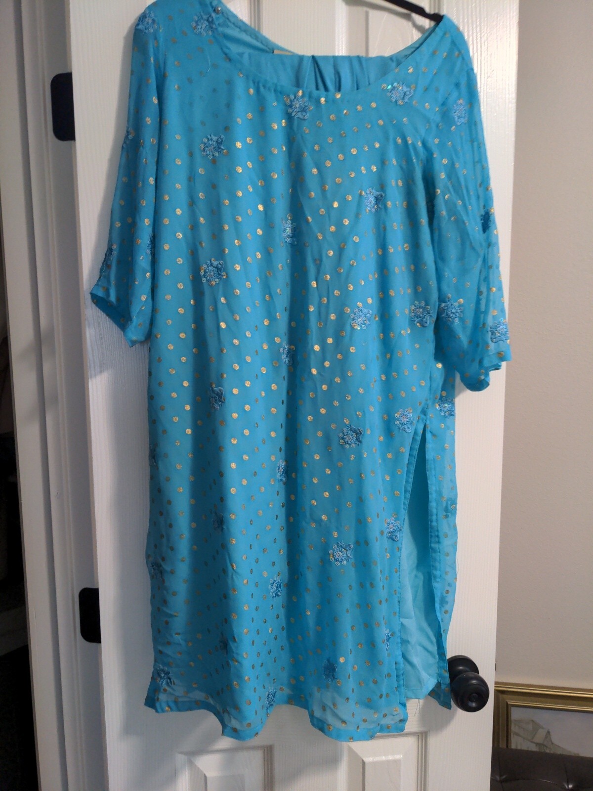 Traditional Indian 3 Piece Matching Set, Blue And gold