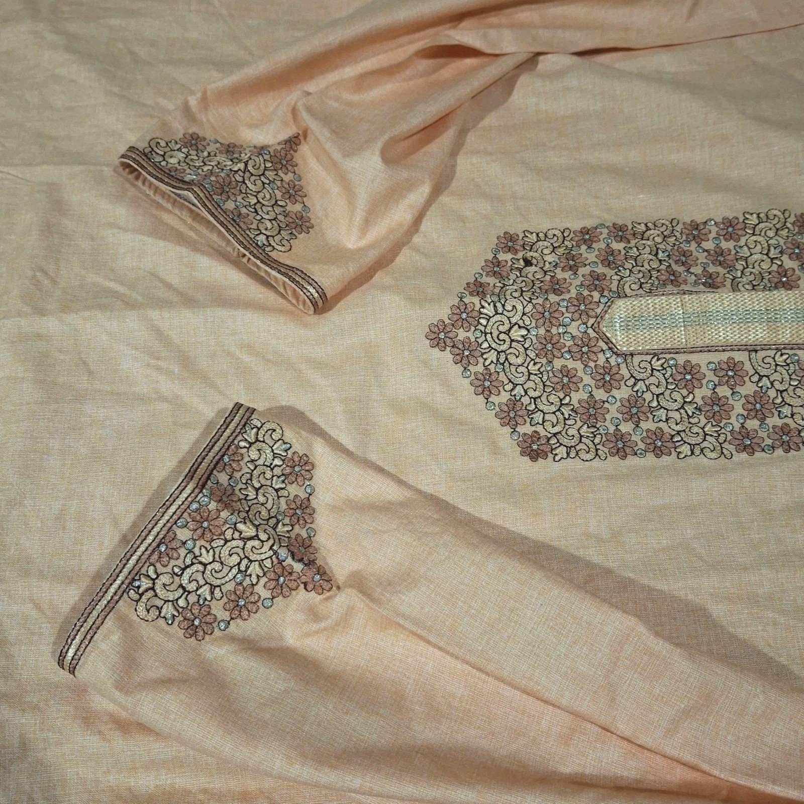 Sultan Men’s Peach Embroidered Kurta Size 44 XL Indian Wedding Festive Tunic