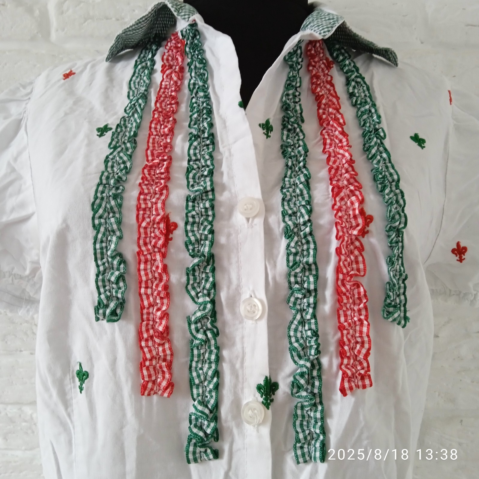 Landhaus Dirndl Oktoberfest White Blouse Size 38-40