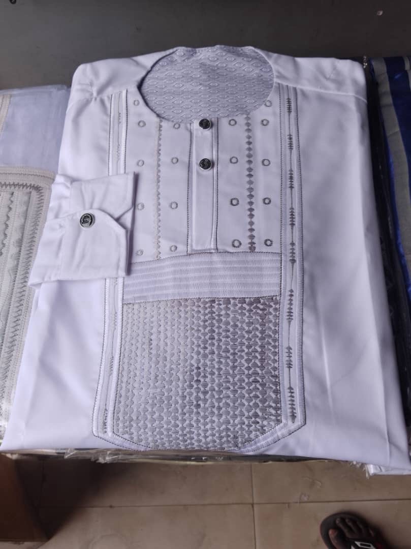 Men’s African Dashiki Boubou Set – Embroidered Traditional Outfit