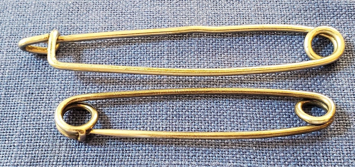 TWO ANTIQUE SCOTTISH KILT PINS BALMORAL HIGHLANDERS UNIFORM DESIGN NICKEL SILVER
