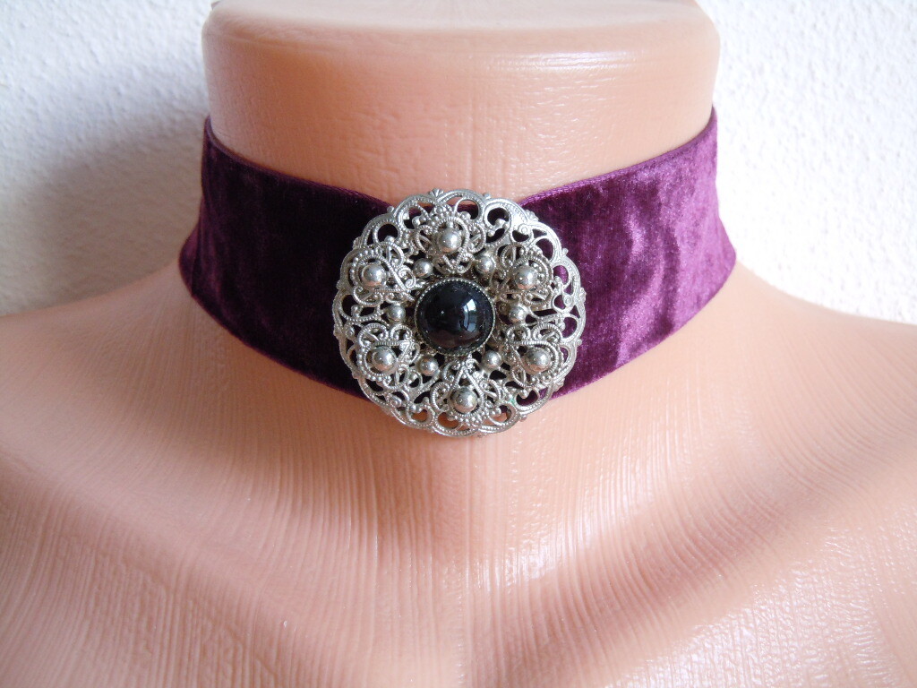Chain Necklace Choker Velvet Ribbon Wine Red Applique Stone Uniform L29-14