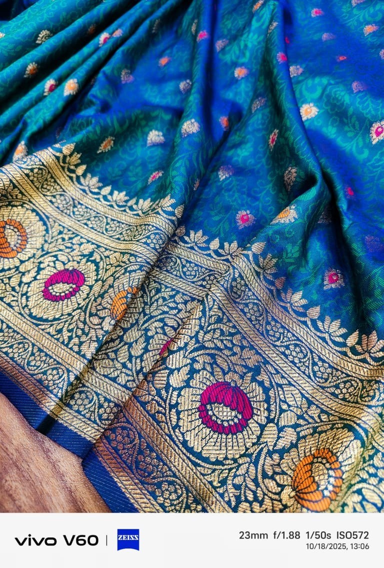 Minakari katan silk saree with blouse piece, Dual tone with self work
