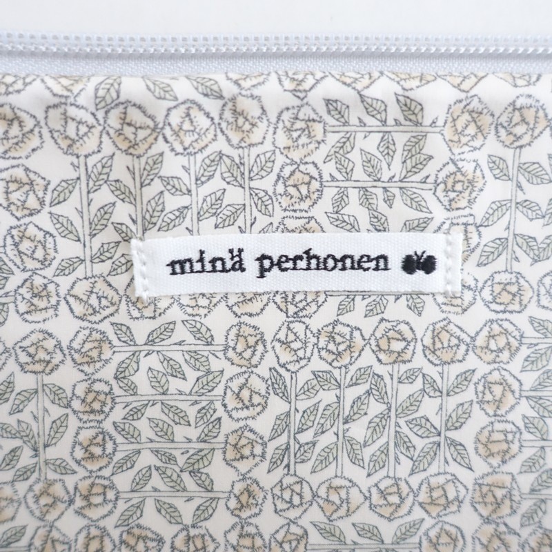 [mina perhonen] [Good Condition] Following Day PC Case Pouch