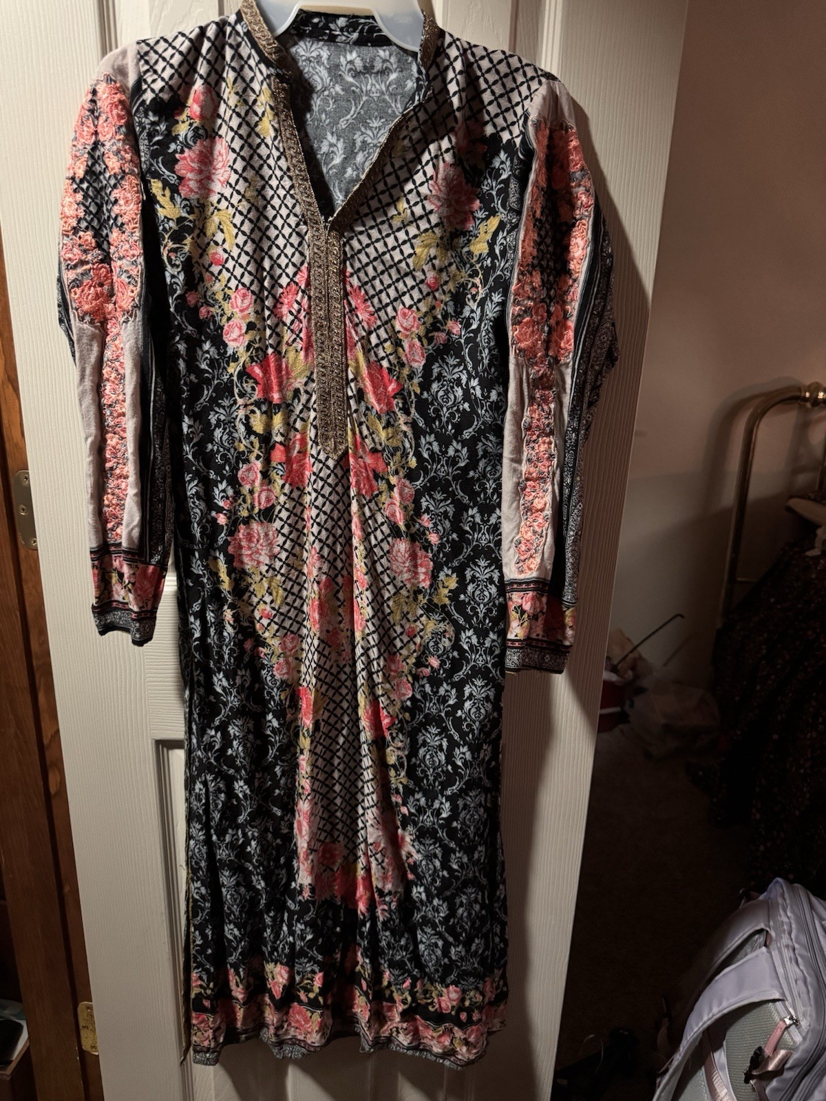 Floral Kurti Kurta Top Black, Long Sleeve, 46″ Bust, 30″ Length