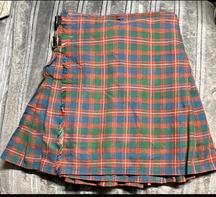 MacIntyre Ancient Bespoke Kilt (waist 37” Length 24”)