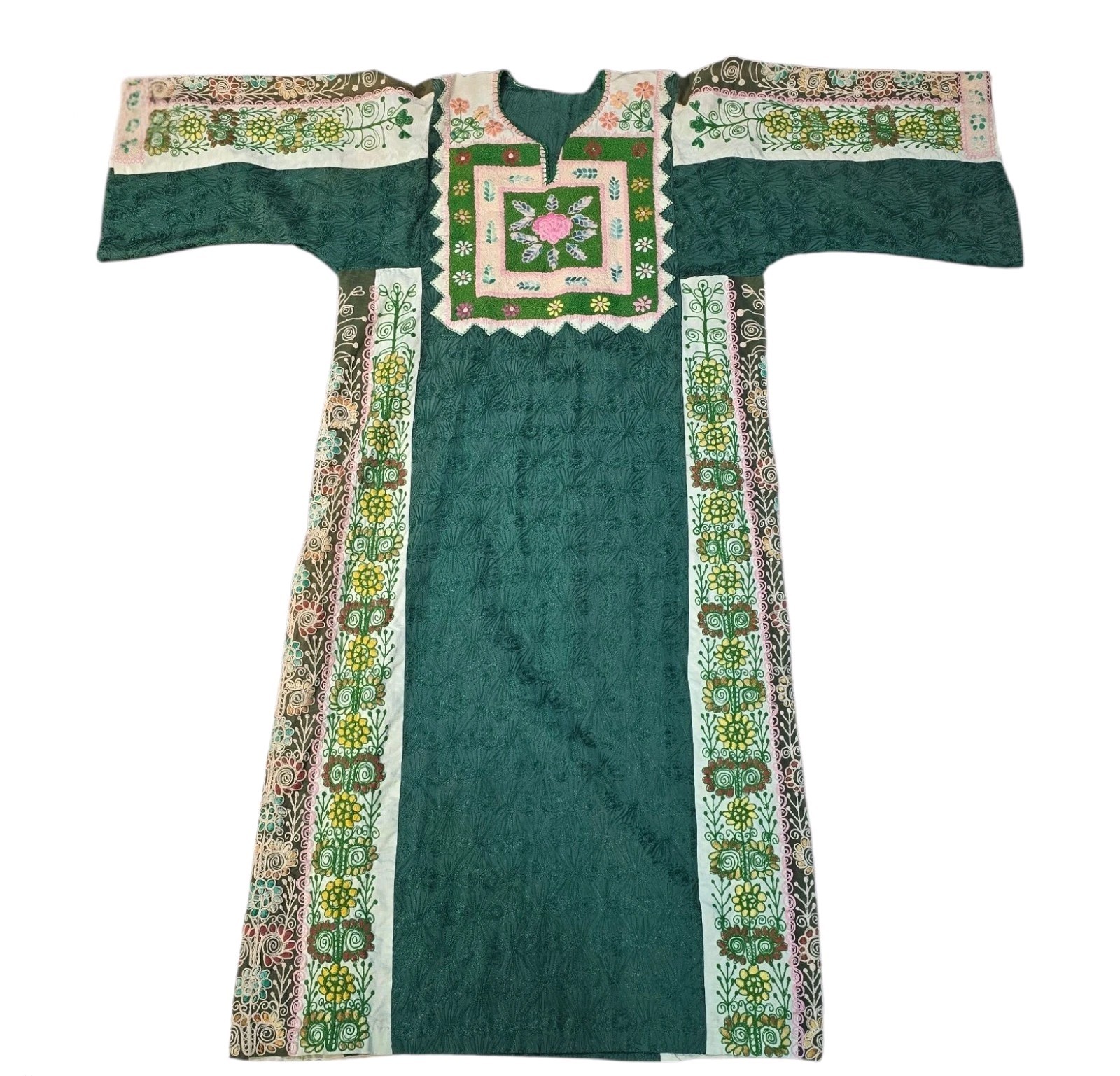 Vintage Palestinian Jerusalem “Maqdisi” Thobe Dress, Aghabani Fabric, Size XL