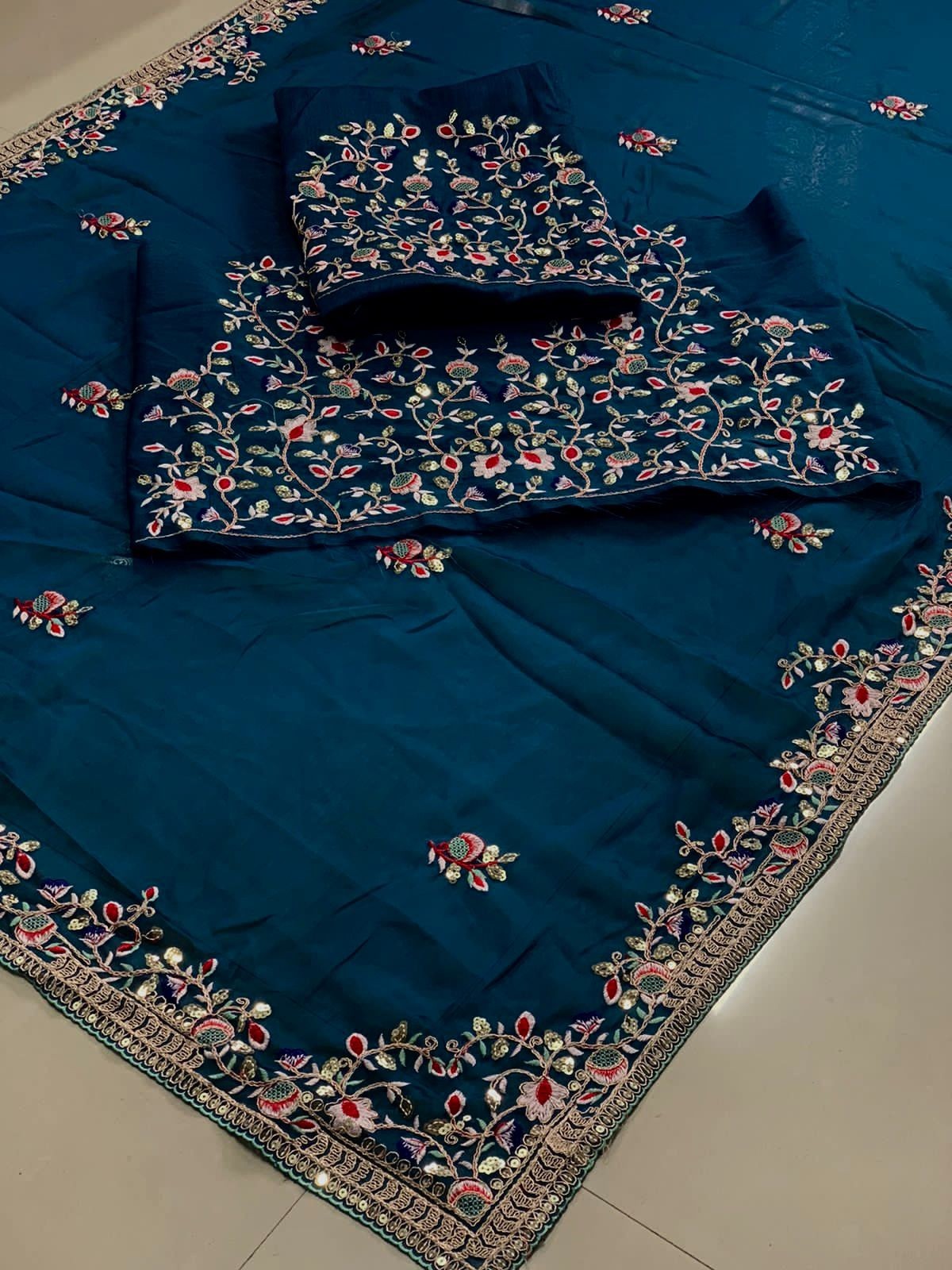 Soft Rangoli Silk Embroidered Saree Cutwork Border C-Pallu Party Wear Blouse