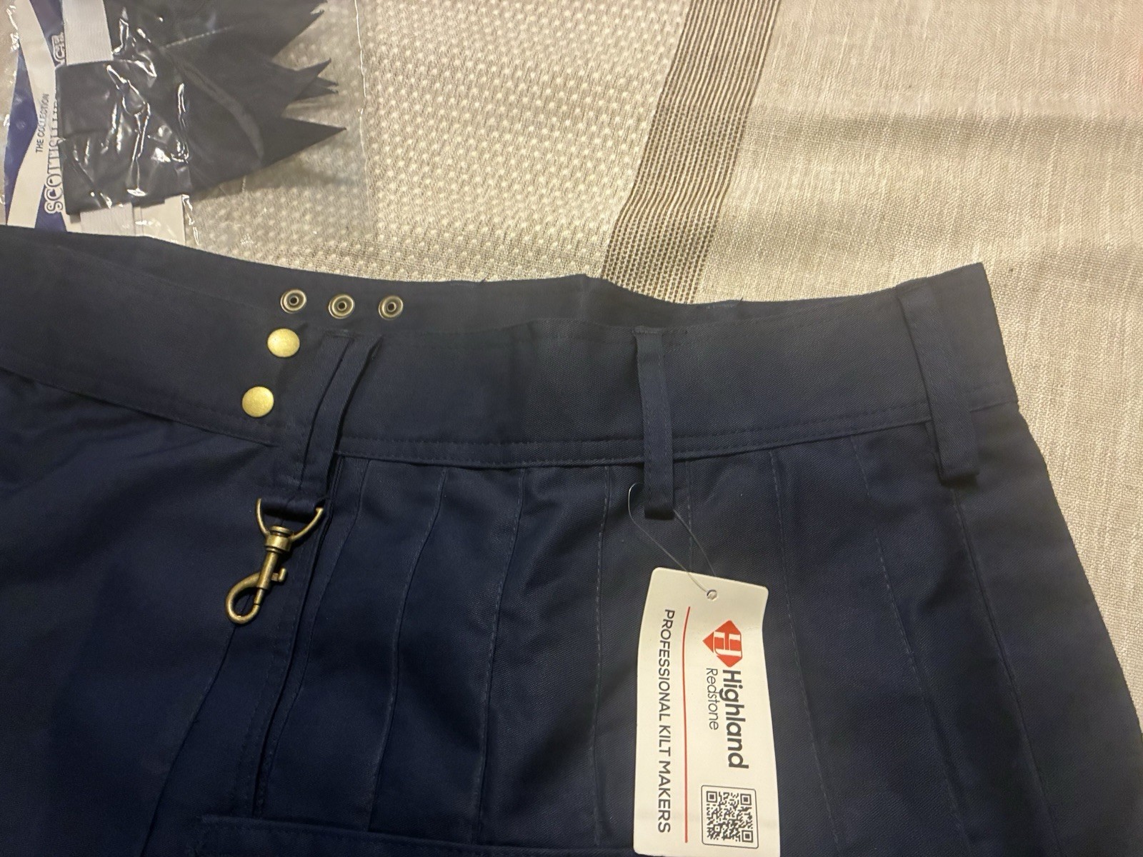 Highland Red stone Men’s Utility Kilt/ Brand New With Tag/ Size Med / Blue
