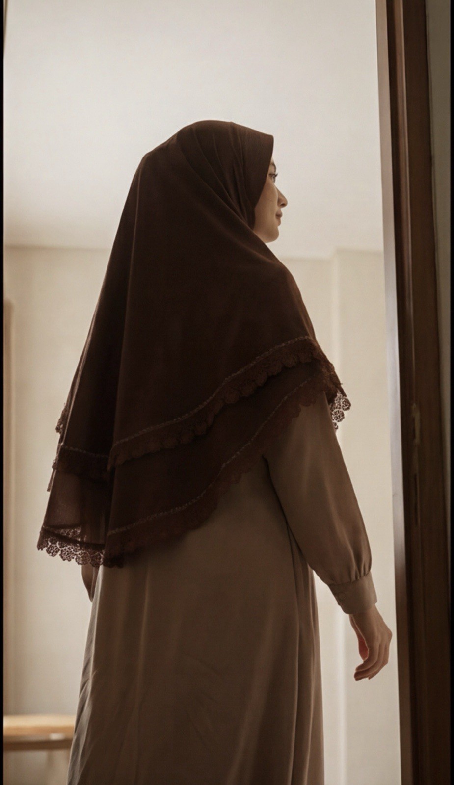 Women Brown Double Layer Khimar Hijab Lace Trim Chiffon Polyester One Size