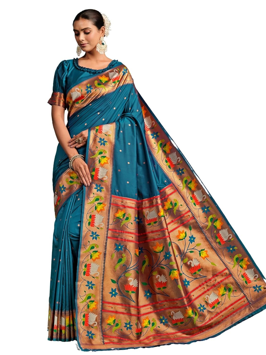 Women’s Pure Silk Paithani Woven Saree With Blouse Piece