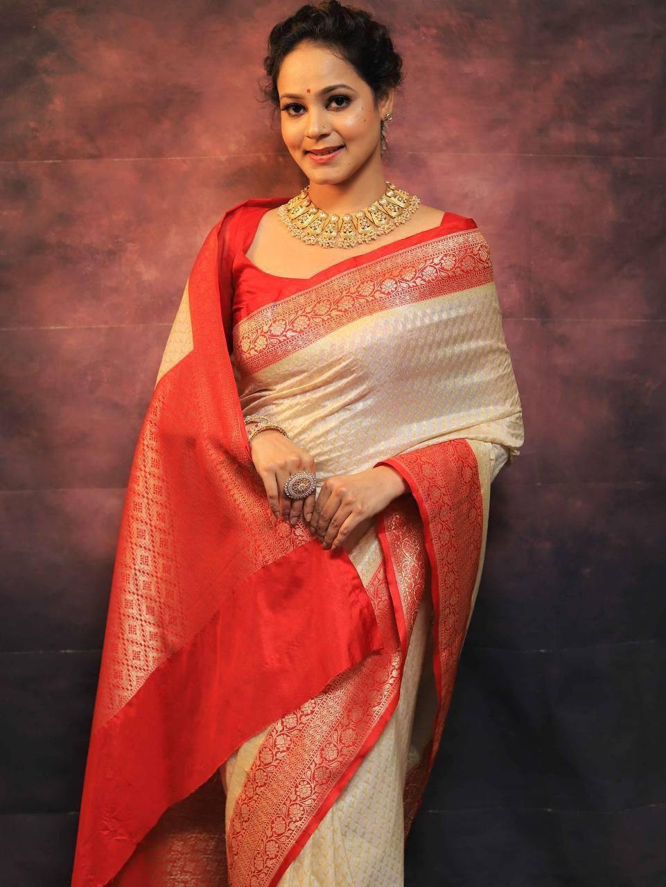 Heavy designer SILK Saree Rich Pallu Jacquard work with blouse bollywood saree