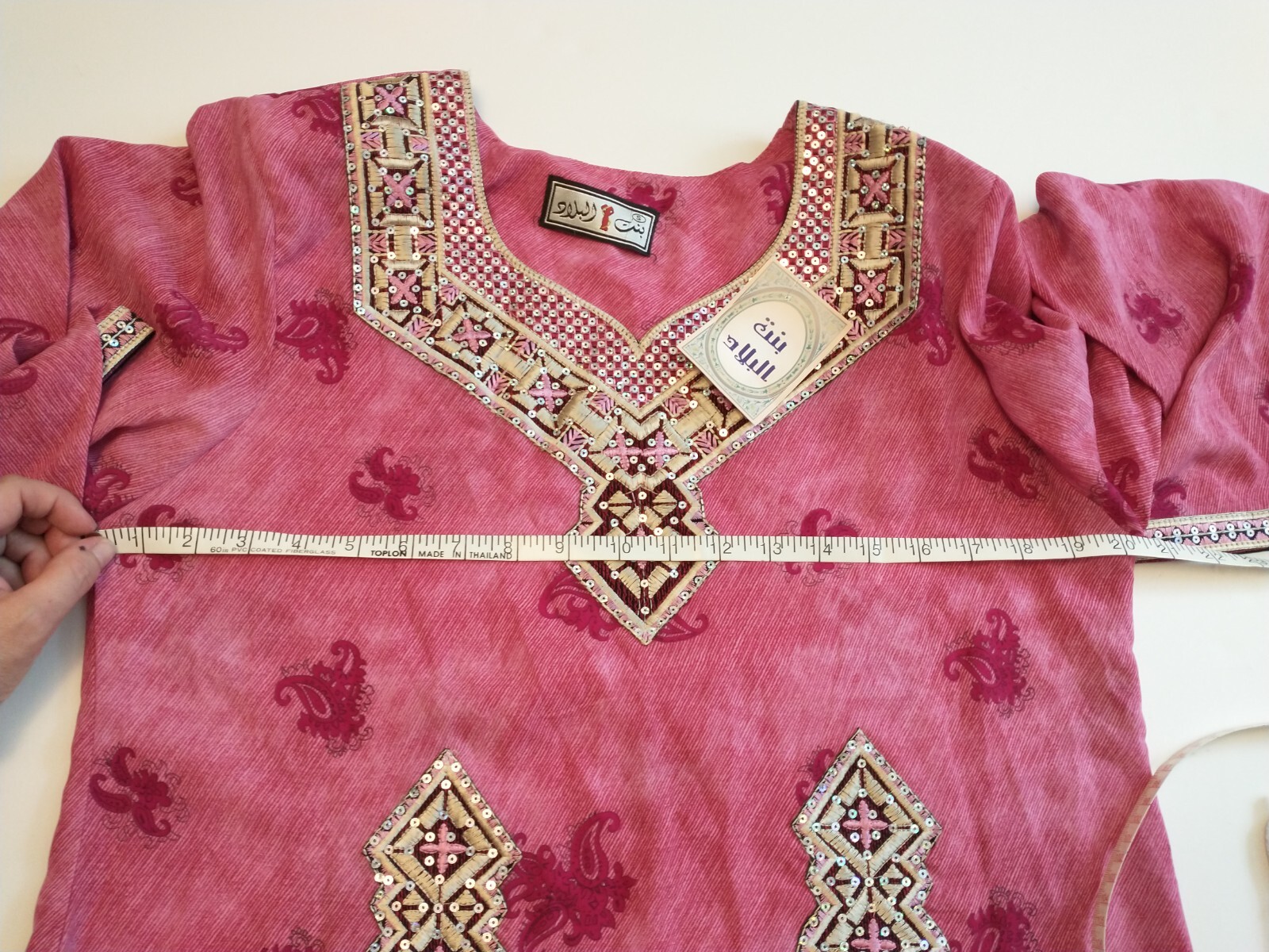 Authentic NWT Kaftan Kurta Tunic Pink Embroidered Sequins sz S