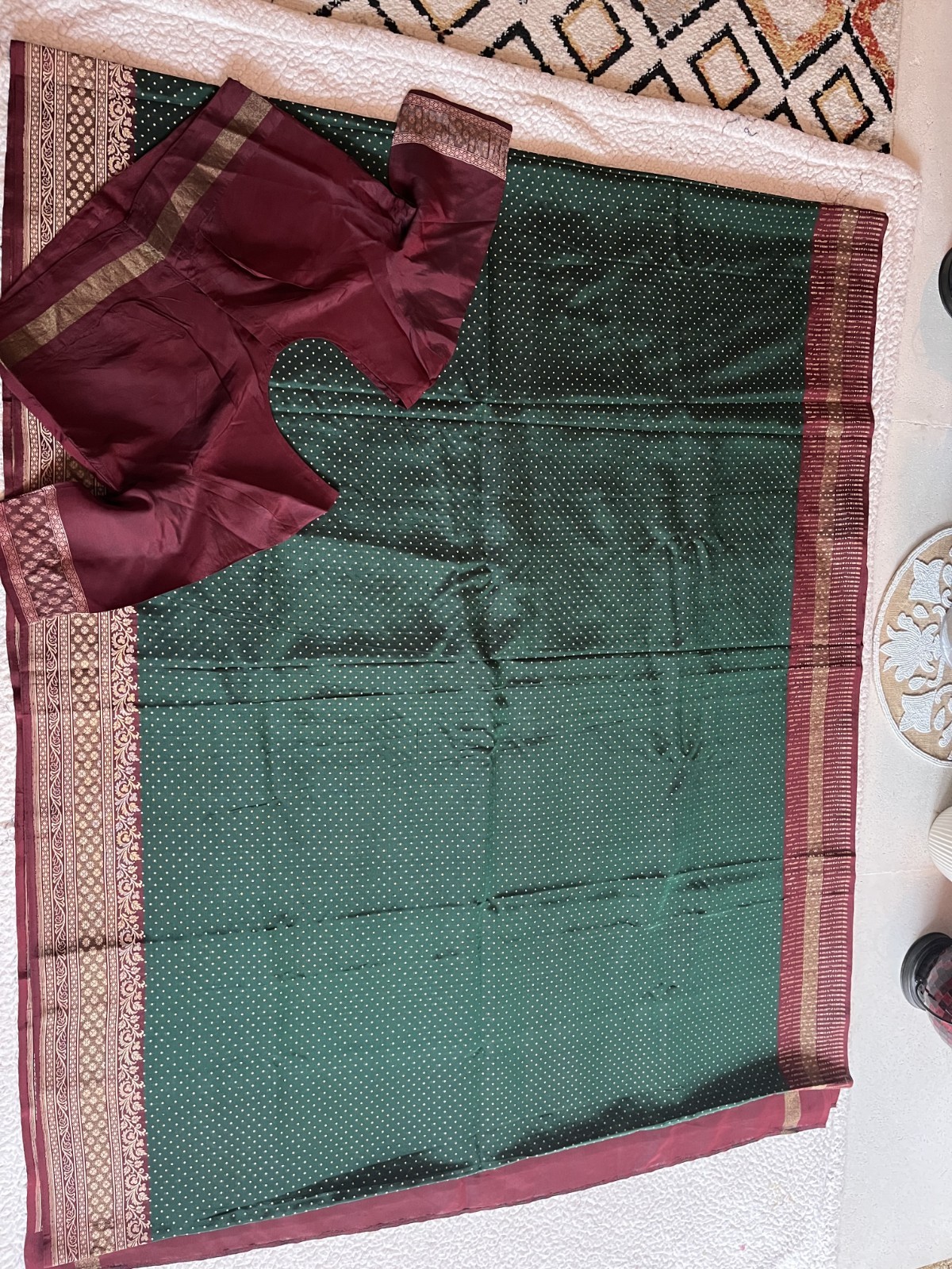 Women Pure Silk Bottle Green & Wine Banarasi Saree with Zari Butis & Blouse