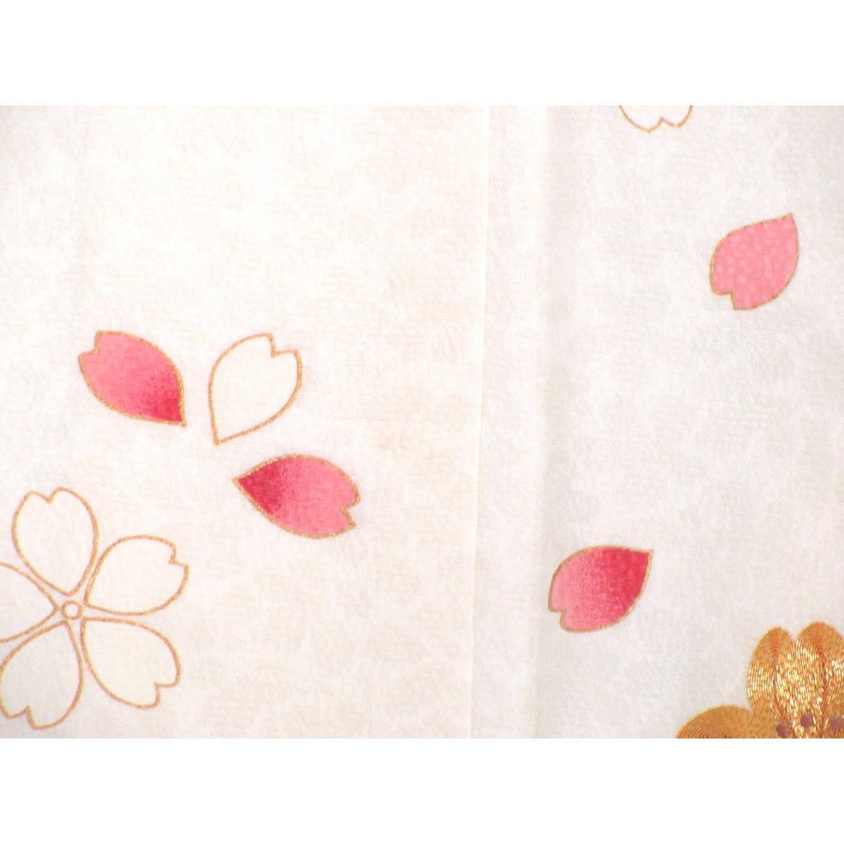 Authentic Japanese Kimono with Yuzen dyeing, gold leaf processing, and embro…
