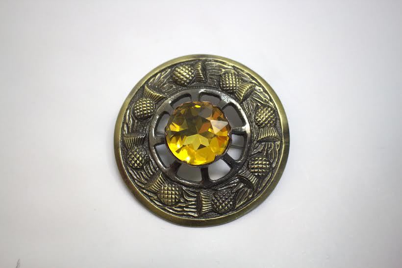 Scottish Yellow Stone Antique Brass Brooch for Kilt Fly/Piper Plaid 3″ Diameter
