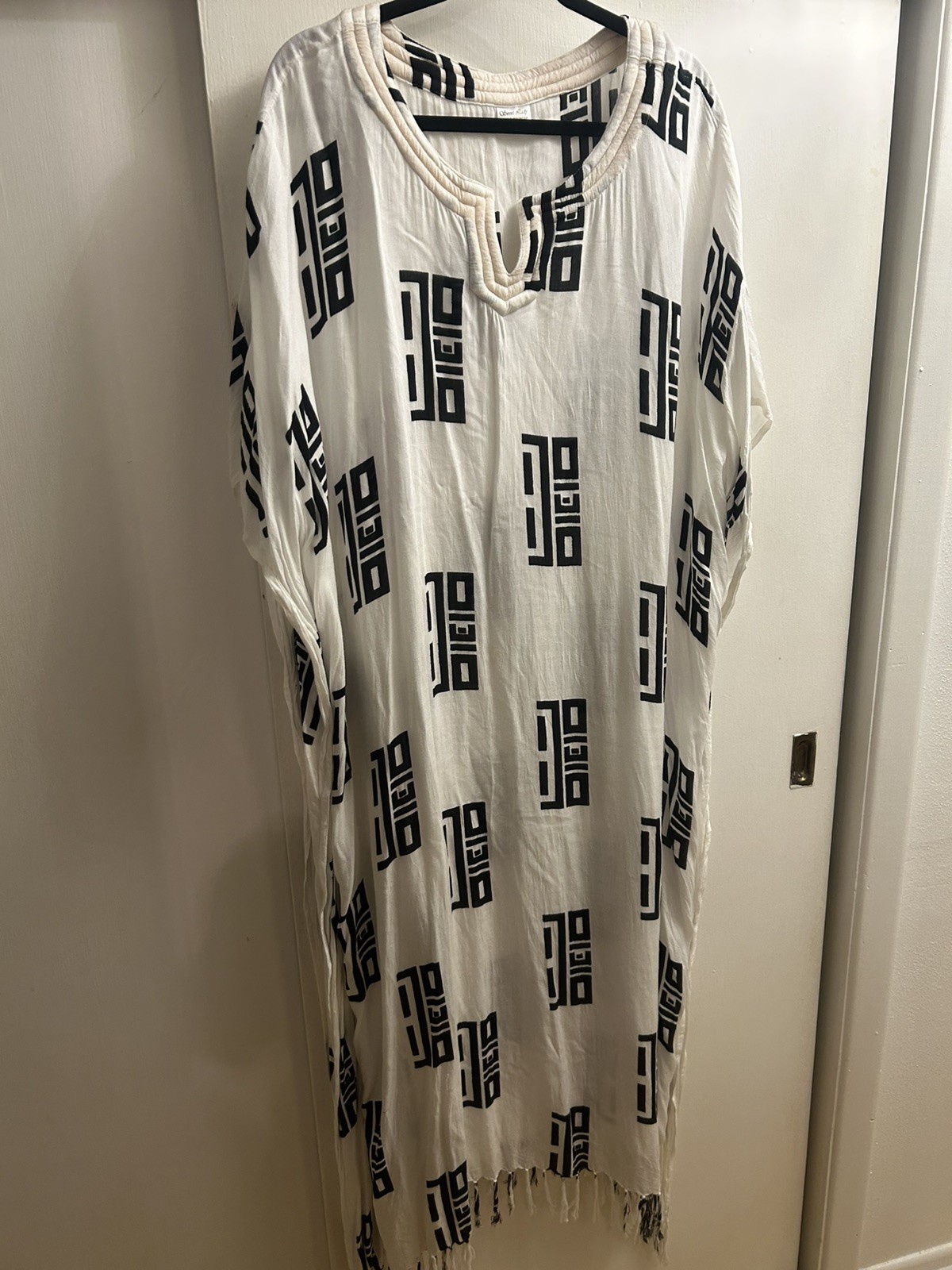 White/Black African Dashiki One Size Fits All