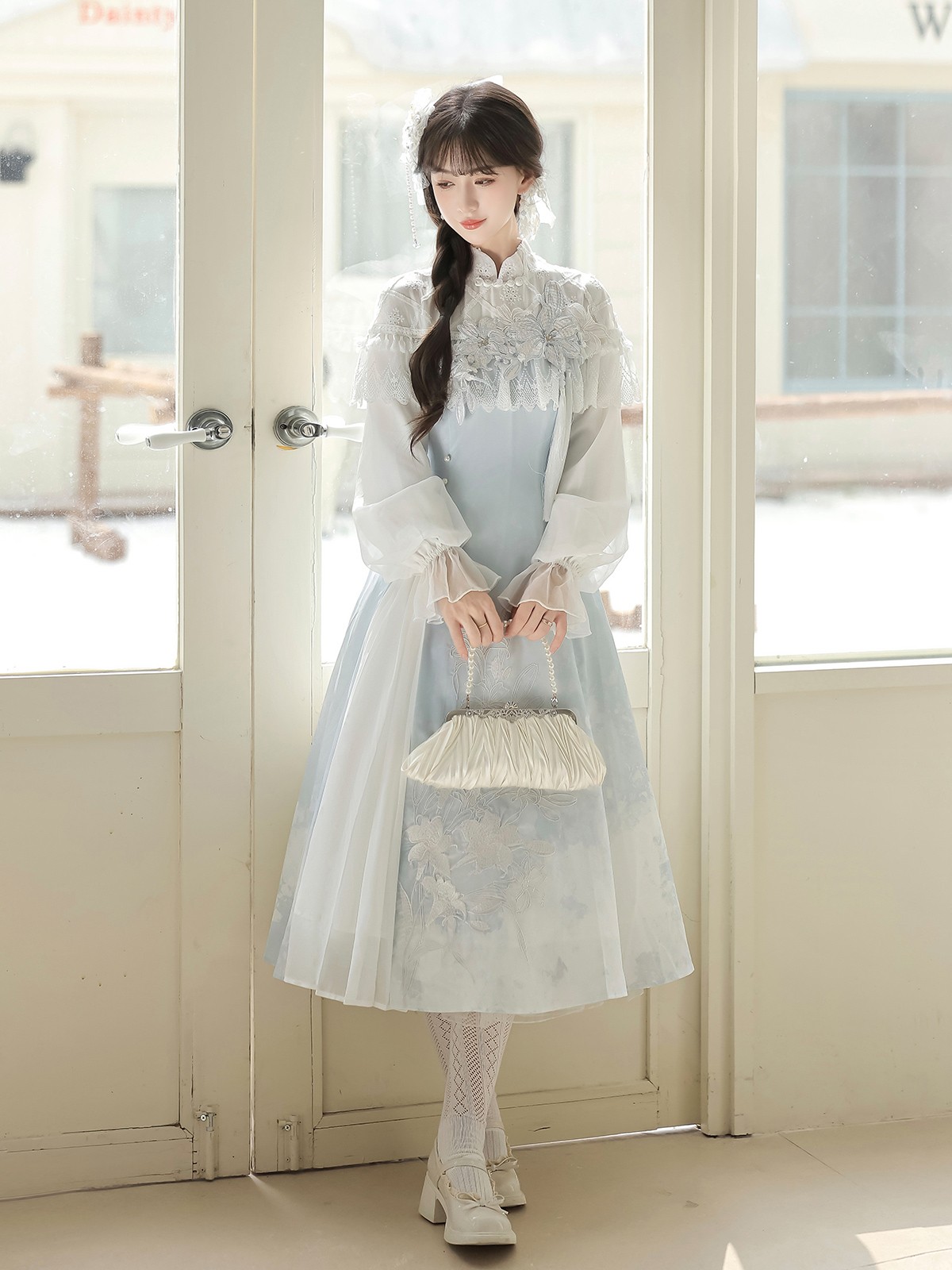 “Lily Dew” Modern Hanfu Ensemble – Elegant New Chinese Style Dress for Autumn