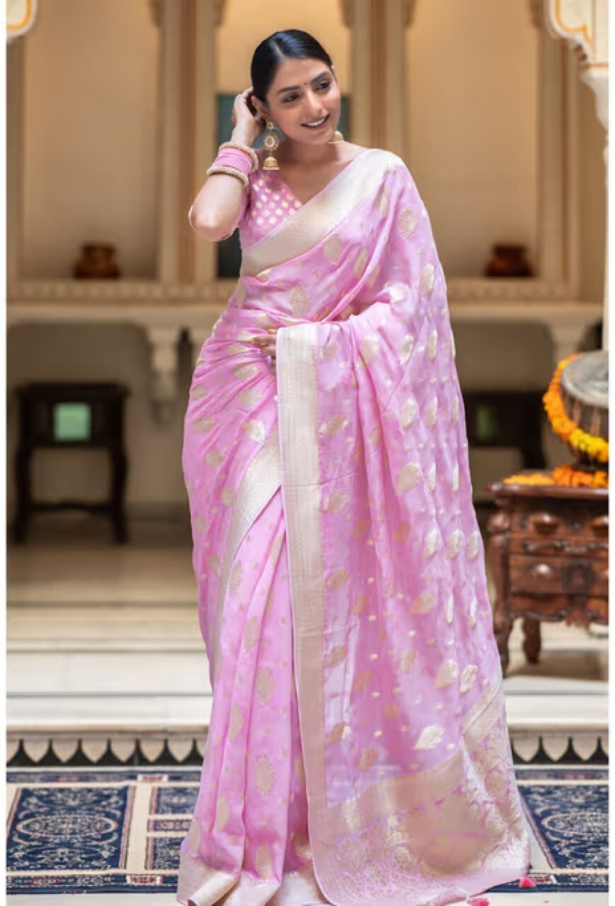 Woven Kanjivaram Pure Silk, Silk Blend Saree (Pink)