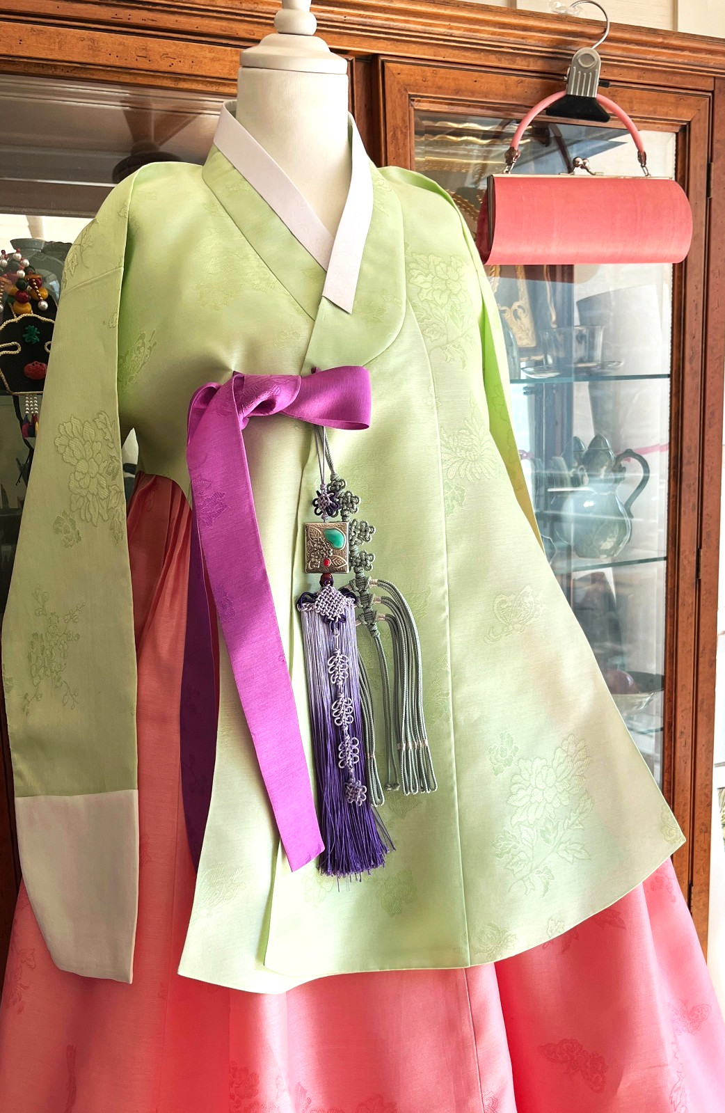 Korean Traditional Dress Dangui Hanbok Set-Green & Peach/Petticoat 2 Norigae Bag