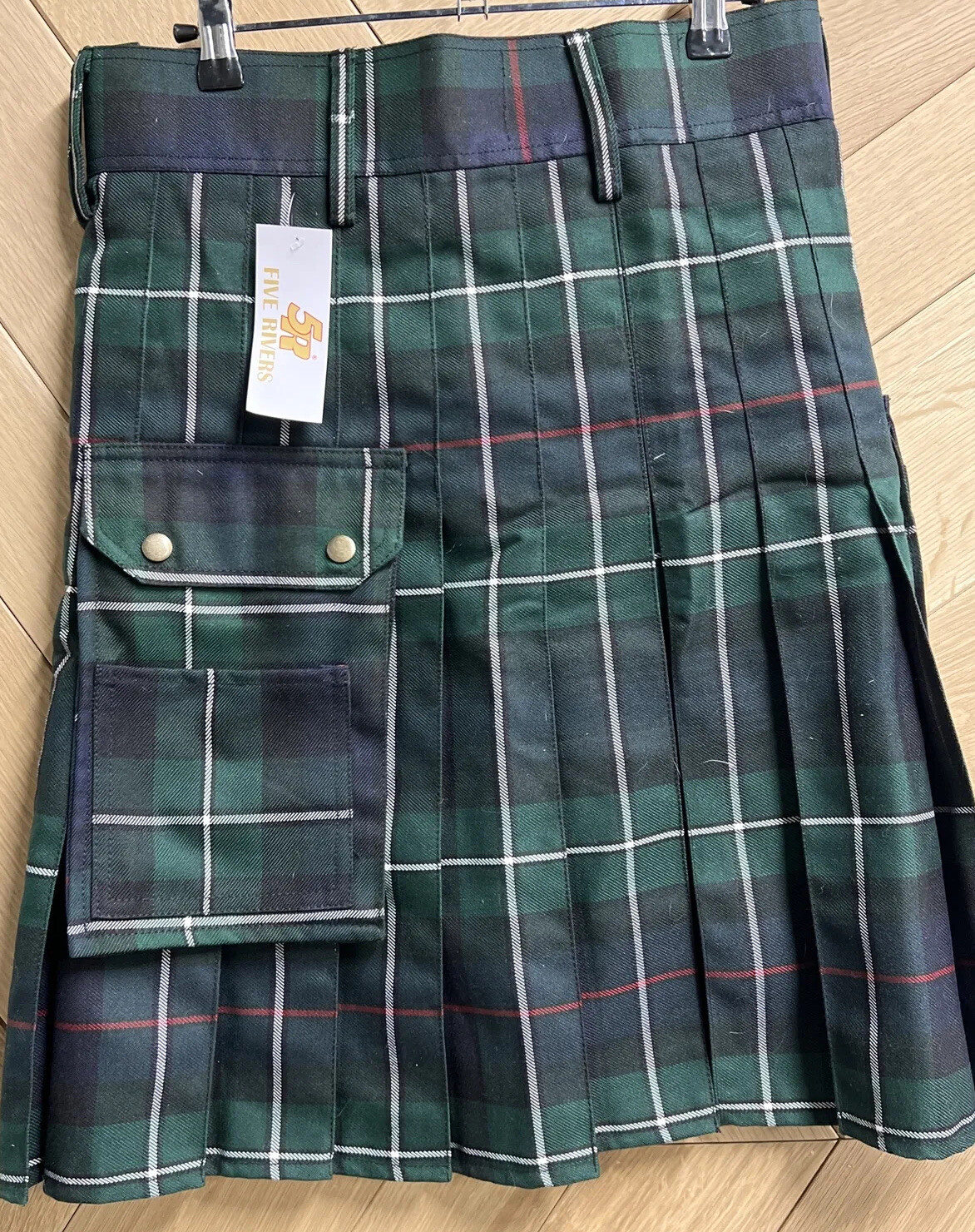 NWT Men’s Plaid Green Scottish Fashionable Utility Kilt Cargo Pockets Kilt Sz 30