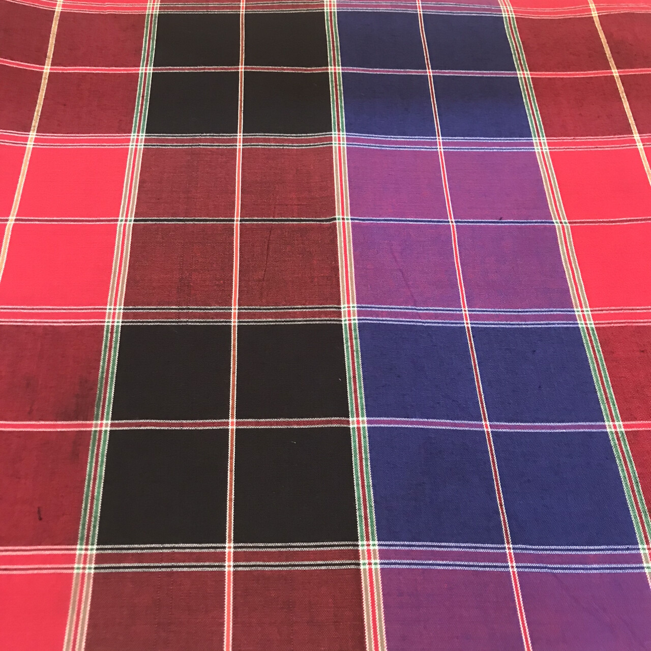 Men’s Thai Native Northeastern Open / Tube Sarong Grid Pattern Multi-Color Wrap