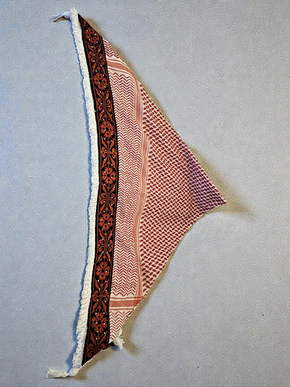 Traditional Jordanian Shemagh with Embroidered Border & Tassel Edges