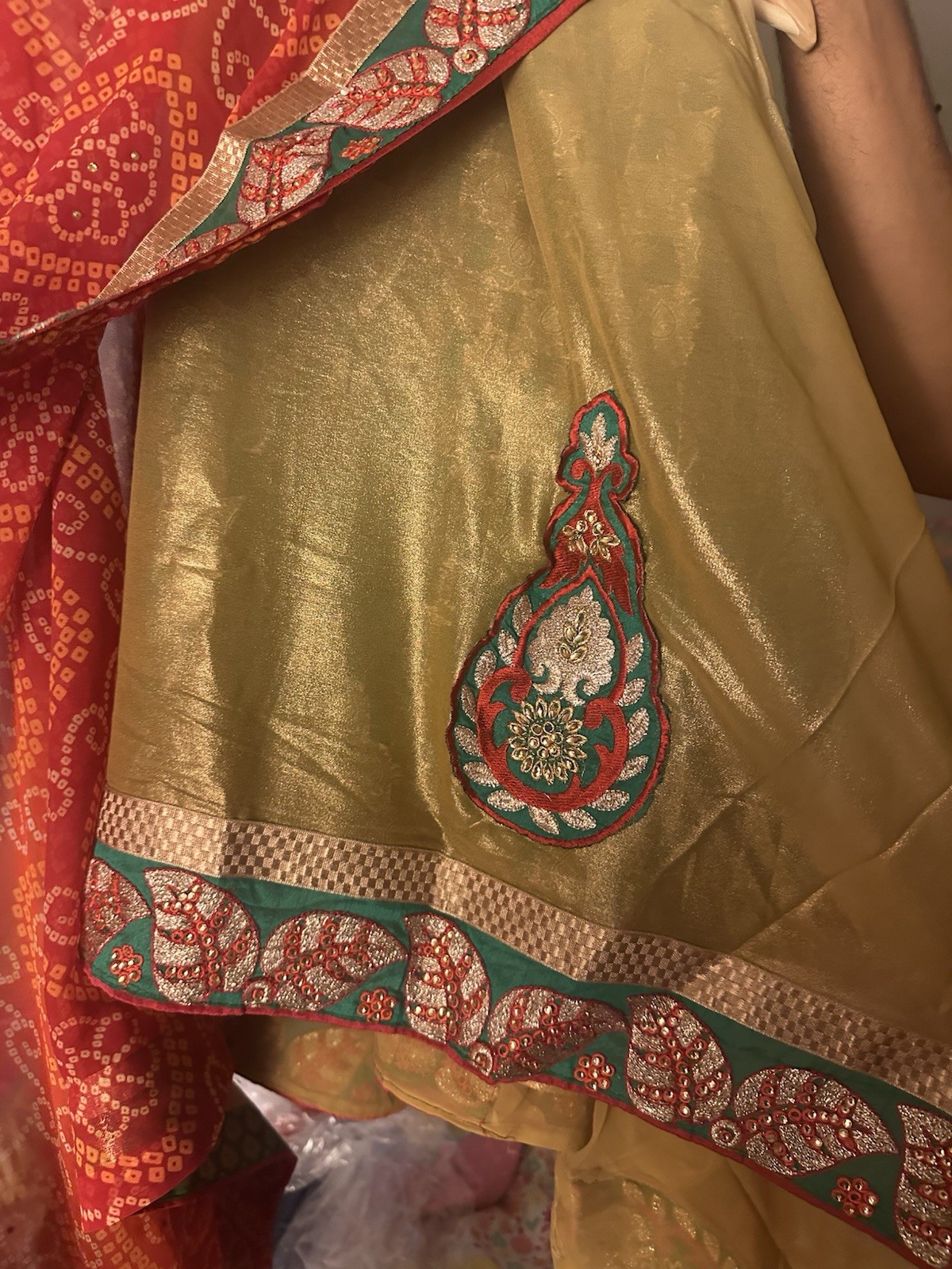 Indian Unstitched Chaffon Sari With Blouse- No Peti Coat- Beautiful Indian