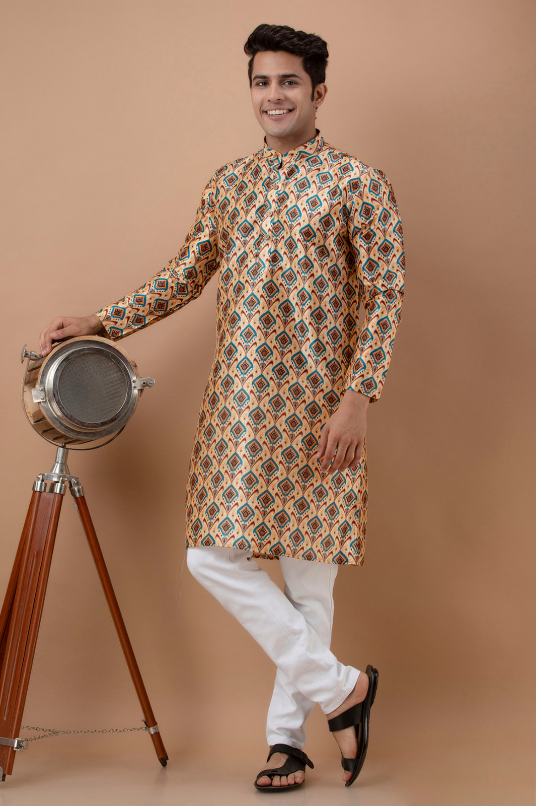 Men’s Ethical Printed Mulberry Kurta – Perfect for Casual Wear