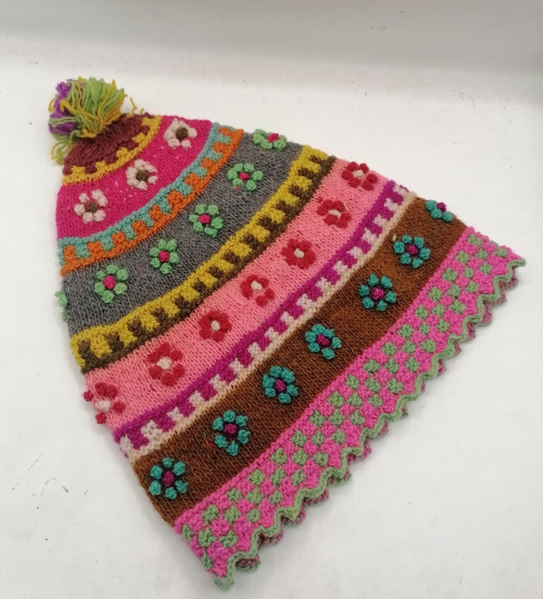 Unisex Chullo Knitted Sheep Wool Multicolored Flowers Cusco