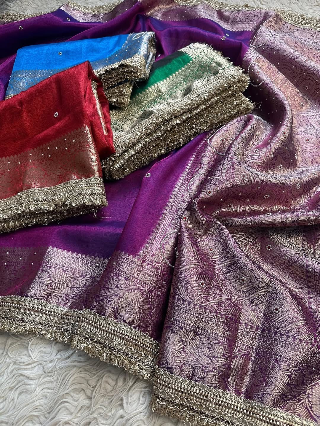 Banaras Jacquard Tissue Saree Royal Style Lace Jhalar Pallu unstitched blouse .