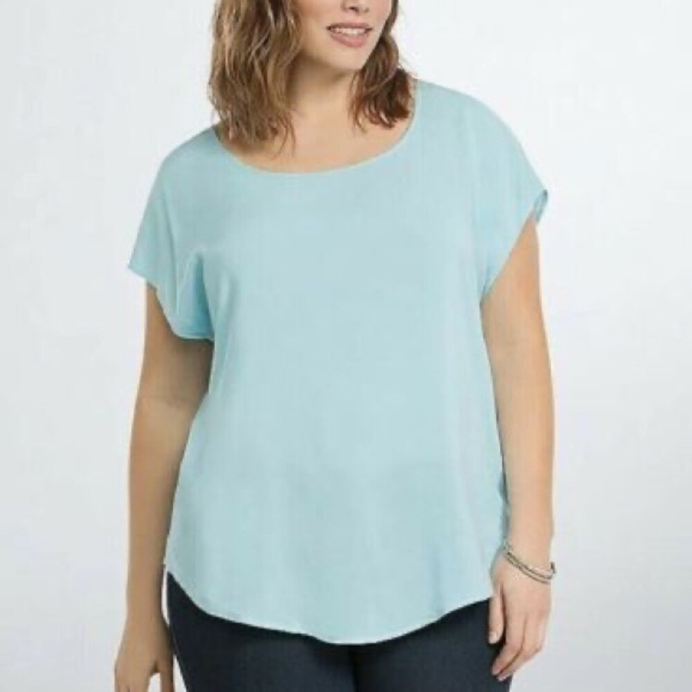 Torrid size 3X challis cutout dolman sleeve aqua blue tunic top