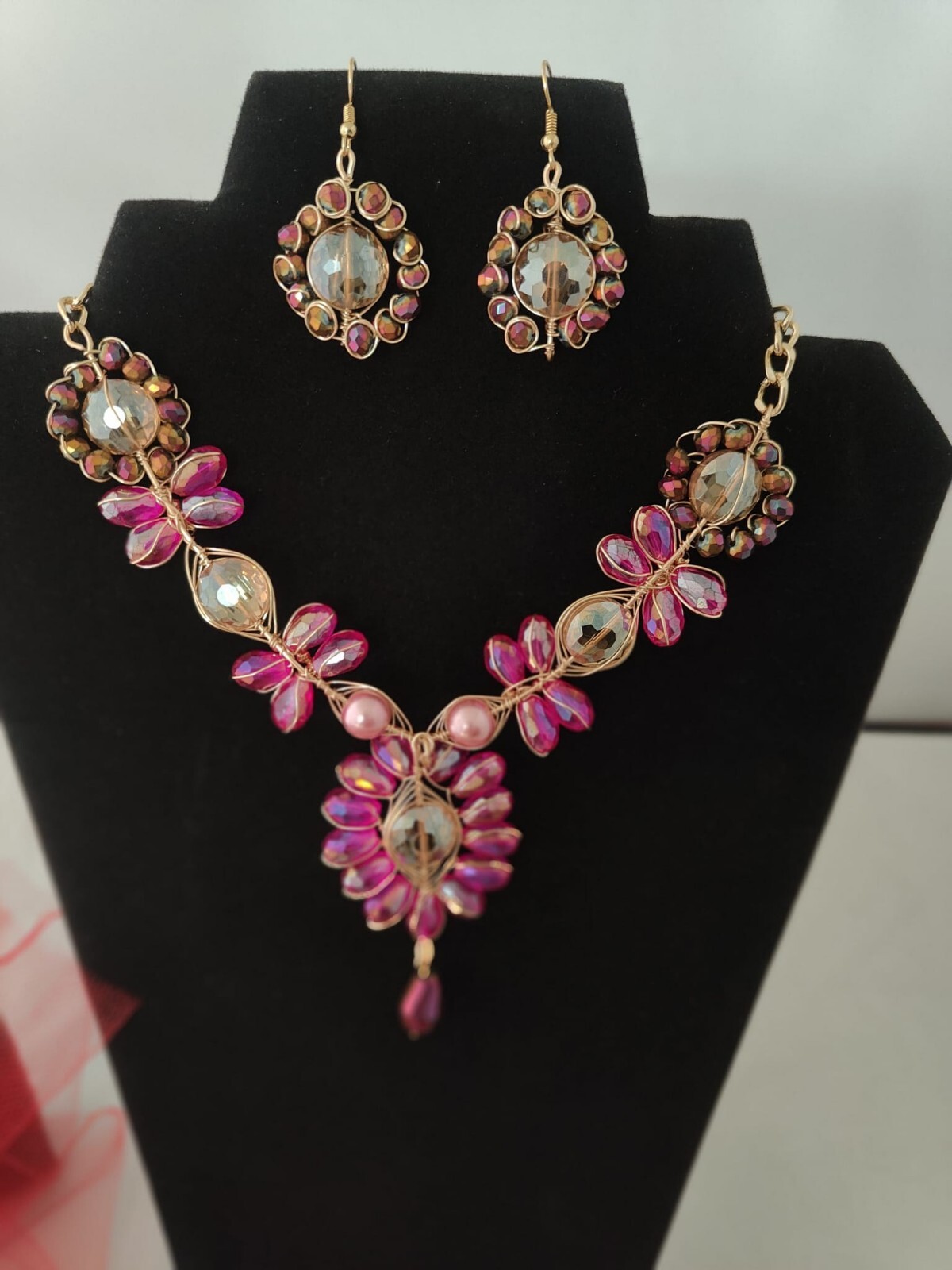 mexican handmade pink necklace, collar, artesanal ,mexicano,alambrismo,cristal.