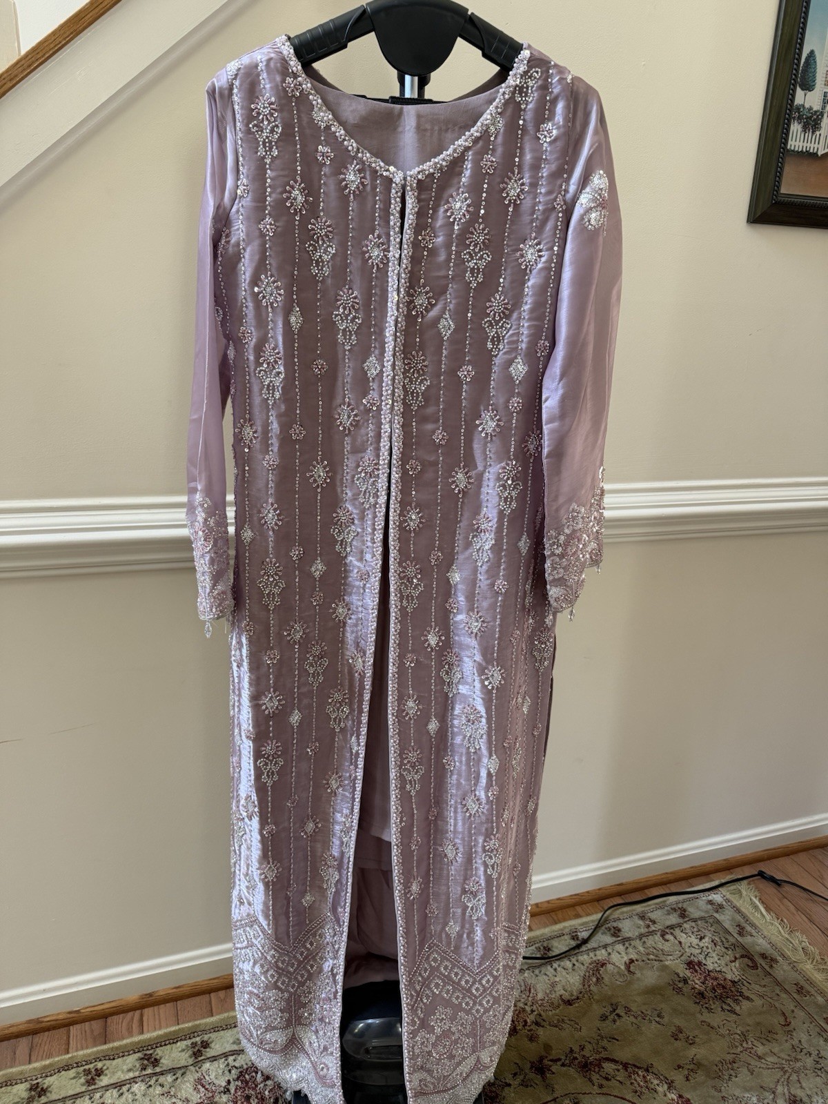 Pakistani/ Indian Designer Thread and Motif Formal Outfit 3-Piece