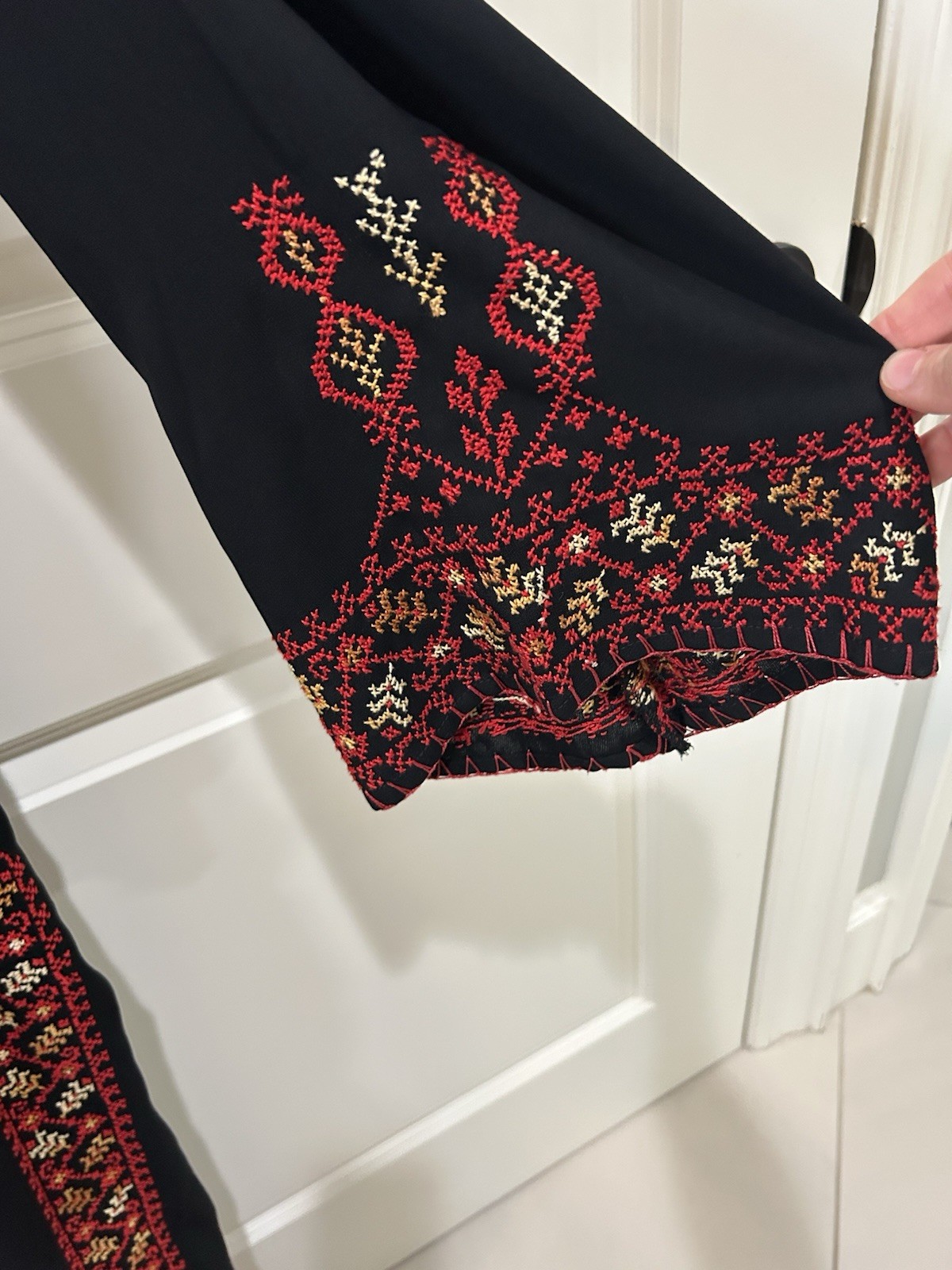 Handmade Tatreez Embroidery Palestinian Thoub / Large /