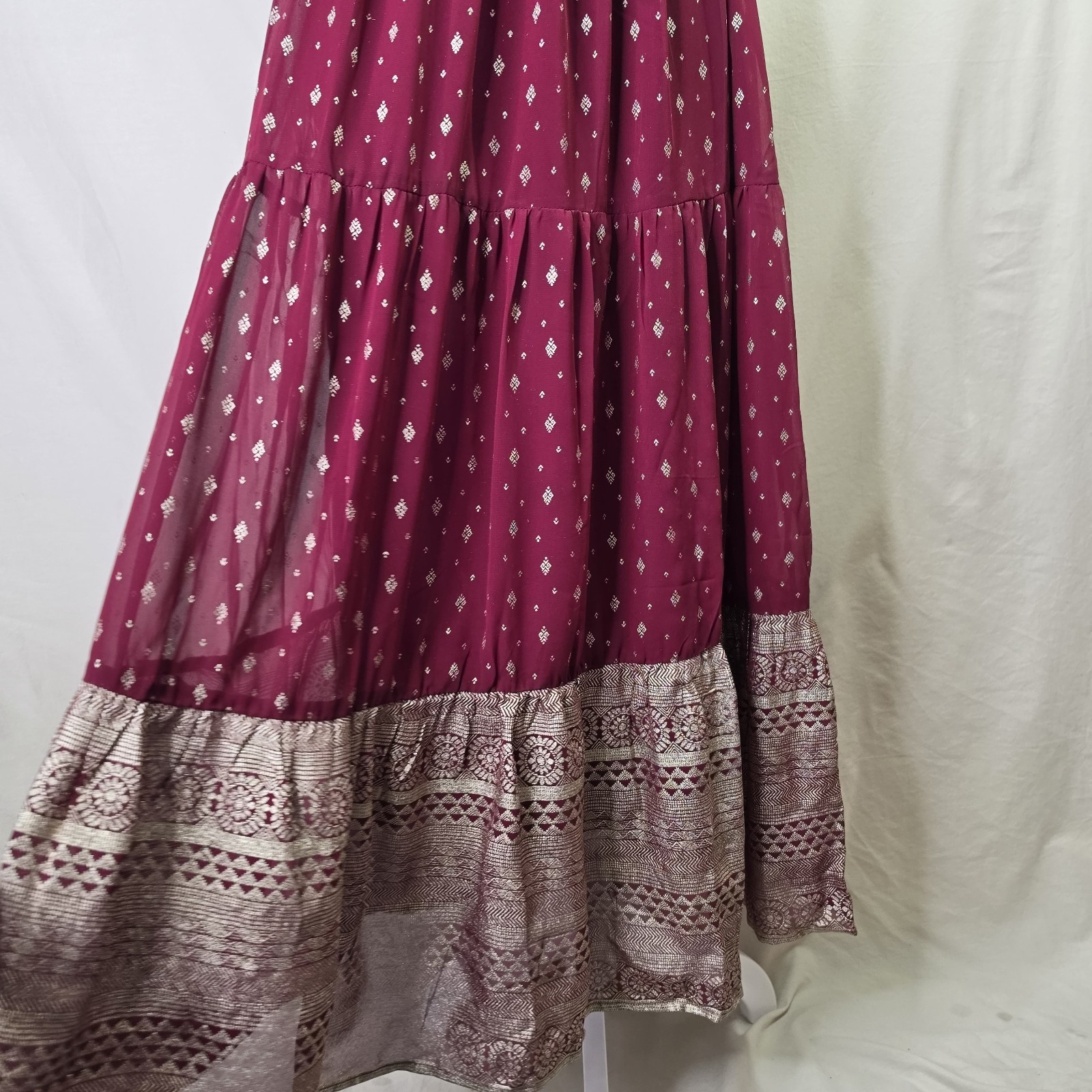 Globus Burgundy Gold Embroidered Dress Size L New with Necklace & Earrings Set