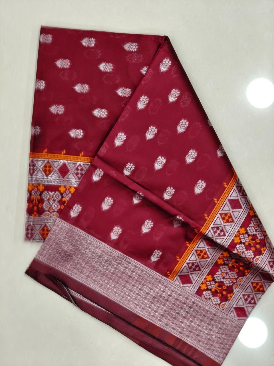 Soft Lichi Silk Sari Beautiful Rich Pallu & Jacquard Work Saree With Blouse New