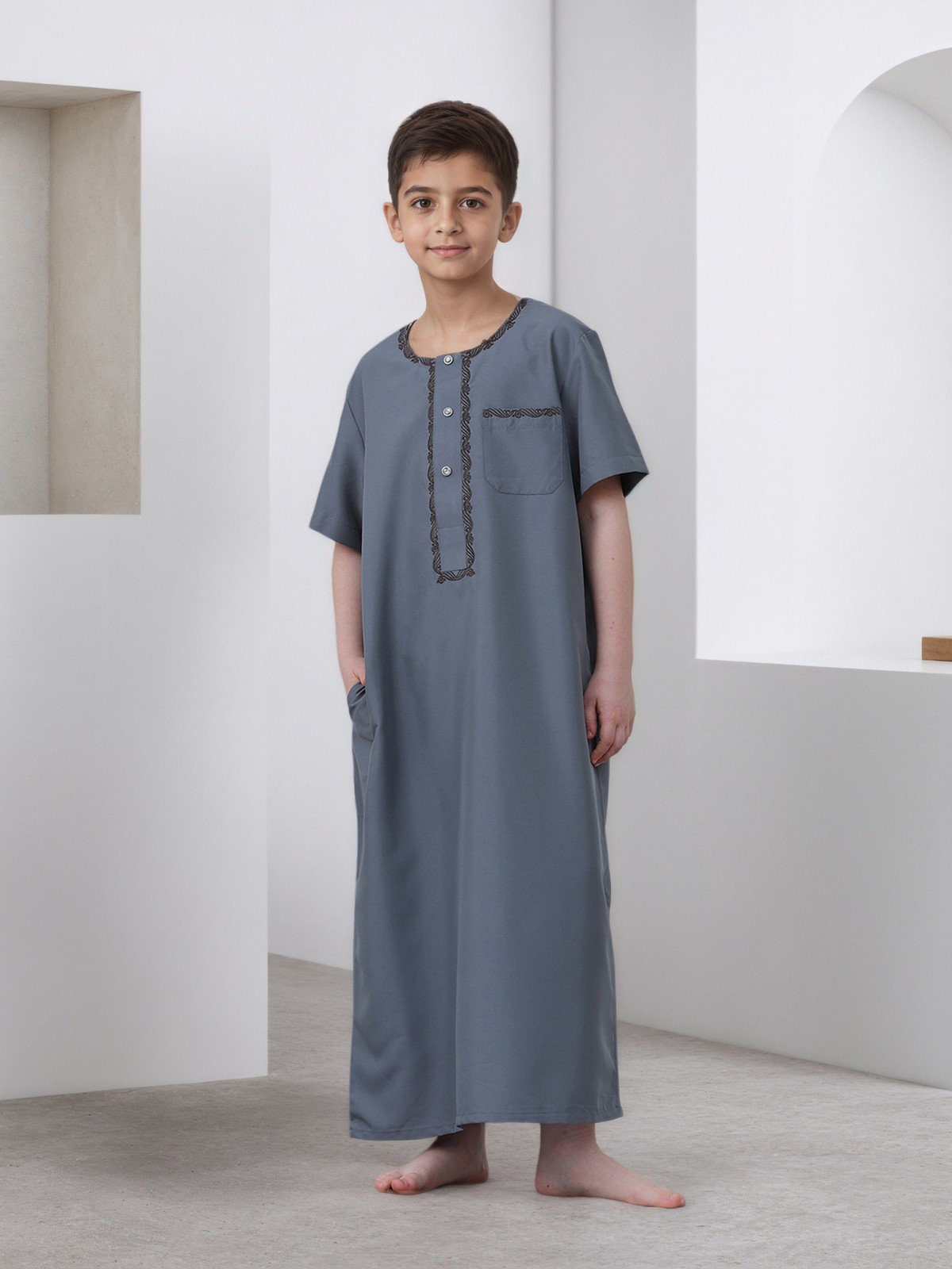 Saudi Arab Boys Thobe Jubba Long Sleeve Abaya Coat Simple Button Daily Wear Eid