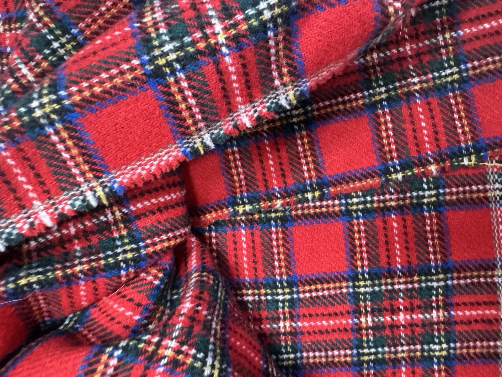 Wolfstone Kilt Company 100% Wool Scottish Classic Red Tartan Plaid Sz S 30″