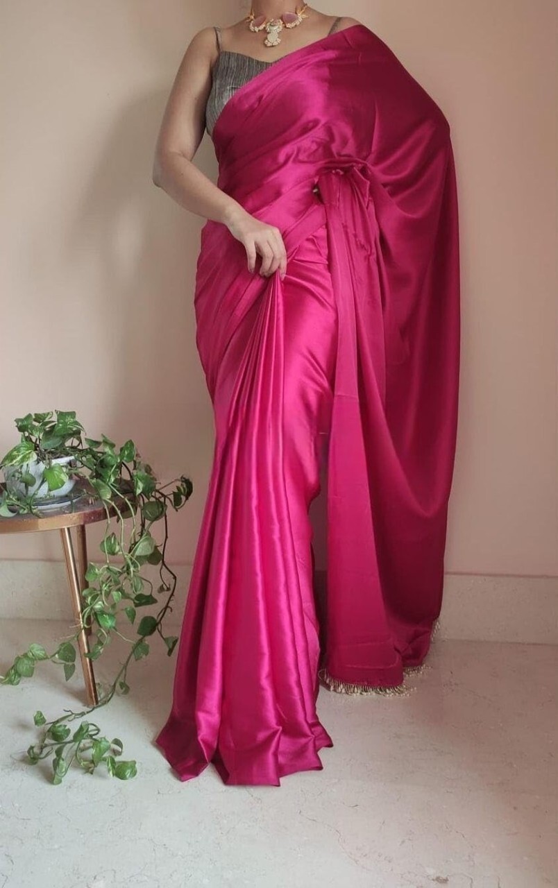 Solid/Plain Bollywood Satin, Silk Blend Saree (Pink)